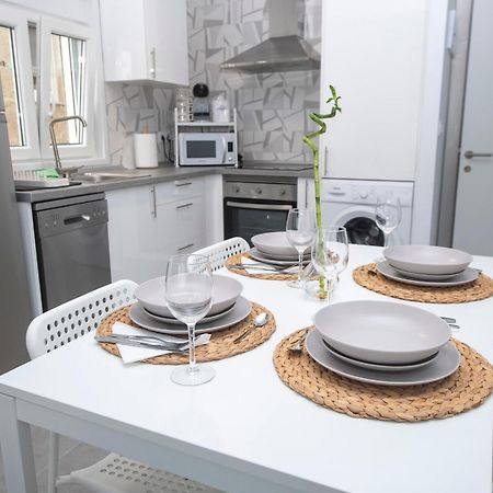 Apartamento O Tranvia En El Centro De Finisterre Luaran gambar