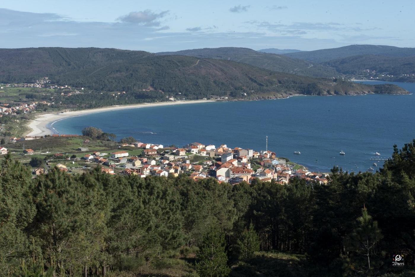 Apartamento O Tranvia En El Centro De Finisterre Luaran gambar